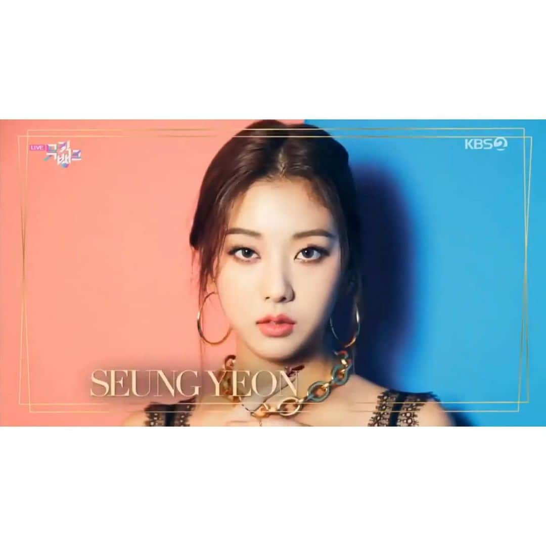 CLCのインスタグラム：「#승연 #Seungyeon #CLC #씨엘씨 #NextWeekCLC」