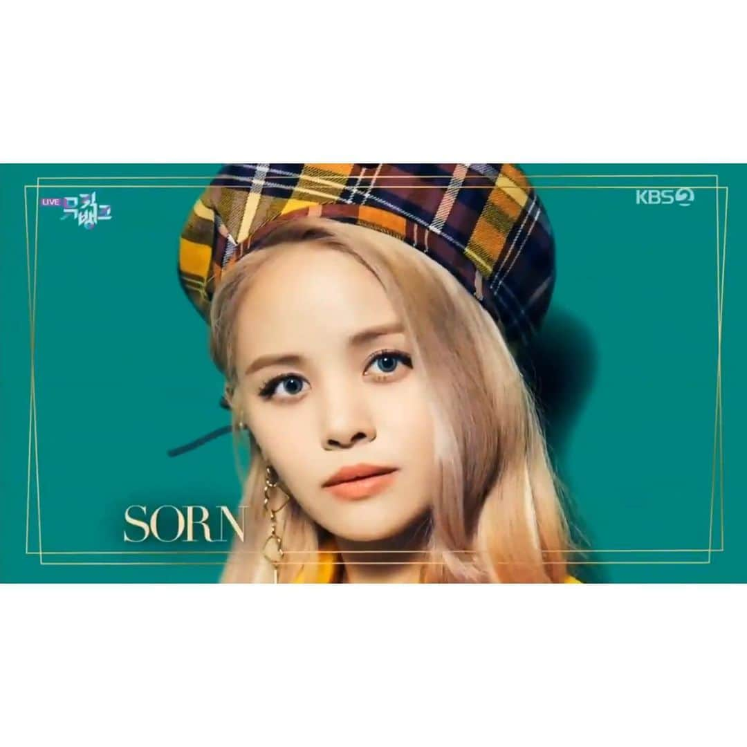 CLCさんのインスタグラム写真 - (CLCInstagram)「#손 #Sorn #CLC #씨엘씨 #NextWeekCLC」9月2日 12時49分 - cube_clc