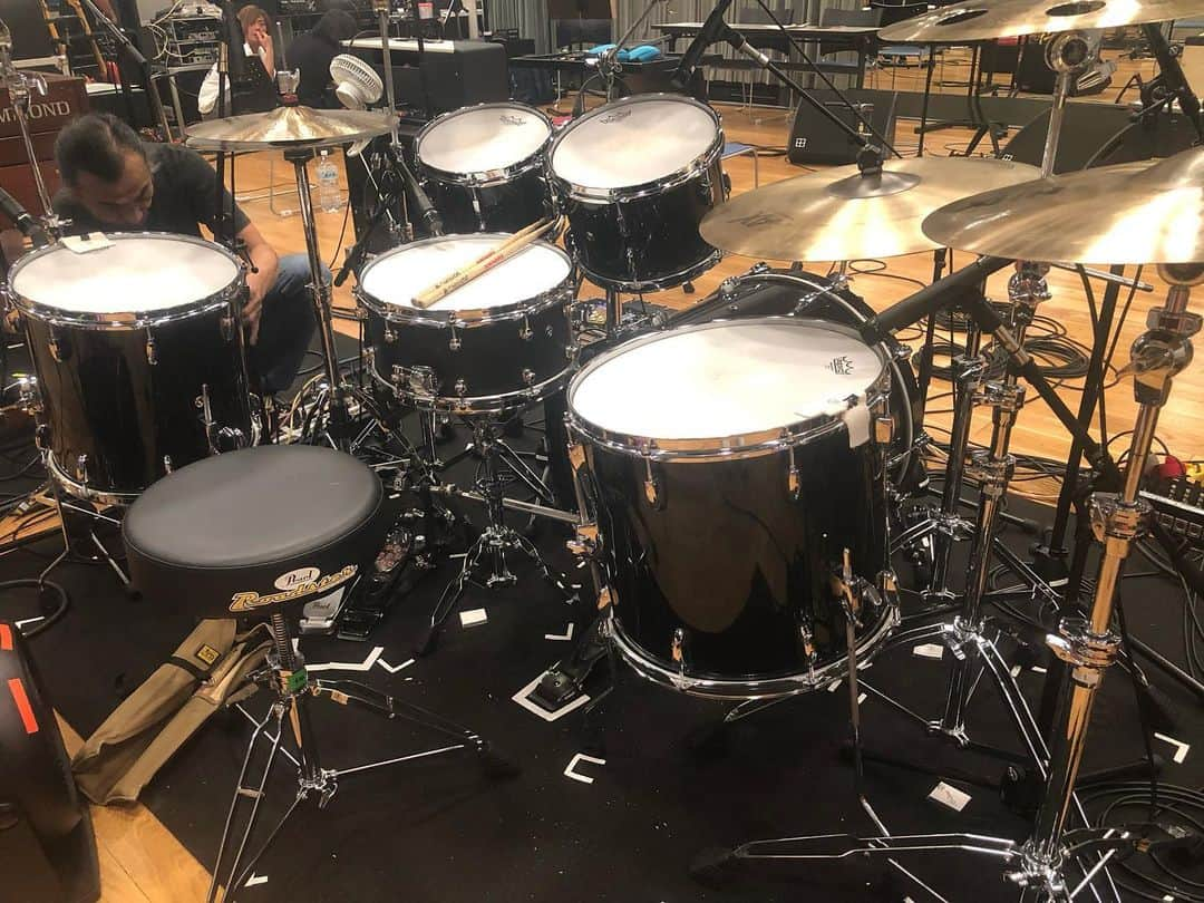 DUTTCHさんのインスタグラム写真 - (DUTTCHInstagram)「今日もこうして叩ける事に  感謝。  #pearl #sabian #wincentdrumsticks」9月2日 12時53分 - uzmkduttch