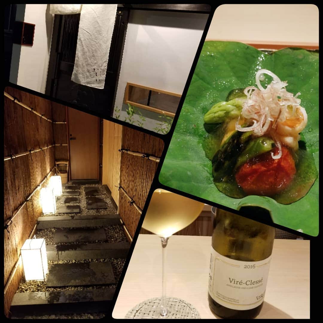 今堀恵理さんのインスタグラム写真 - (今堀恵理Instagram)「大阪福島区の『炭火割烹いしい』焼き鳥のいしいさんの姉妹店。 お店の造りも良いし、食材もお味もお料理の構成も良かったです✨💕 しかもお値段が15000円（税サ込み）だからリピートしやすいの。 まだオープンして間もないのに食べログ3.5超えてるよ お料理はスワイプして見てね❤️　カウンターと個室もあります 私の大好物の鰻がいつもの鰻と違う味わいで、また好きになった 平井牛・伊勢海老・鮑・鮎・まな鰹など豪華な食材が順番に出てきます。そして出汁も美味しいよ  ここは人気店になると思うから、今のうちに行った方がよいよ 「炭火割烹いしい」 大阪市福島区福島7-17-11 06-7708-4692  私のコーデは ブラウス　@satomitakabe ピアス　@deardevilmini_official  #炭火割烹いしい　#鳥匠いしい　#燻製　#大阪グルメ　#食べ記録　#yummy #食いしん坊女王 　#幸せ　#今堀恵理　#鰻 　#鮑のリゾット 　#平井牛　#食テロ　#osakagroumet #osakadinner」9月2日 12時59分 - eriimahori