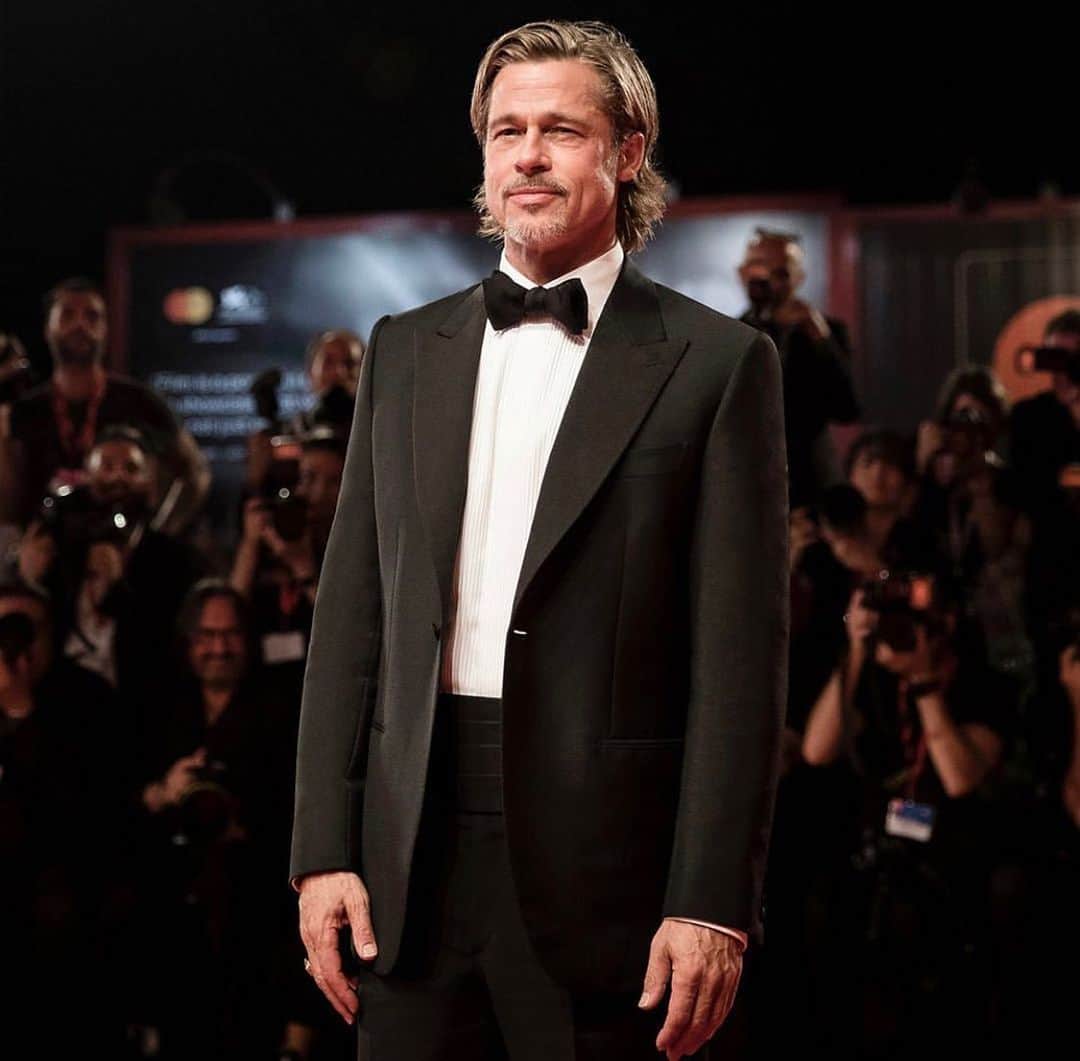 のインスタグラム：「The legend #BradPitt in @brioni_official」