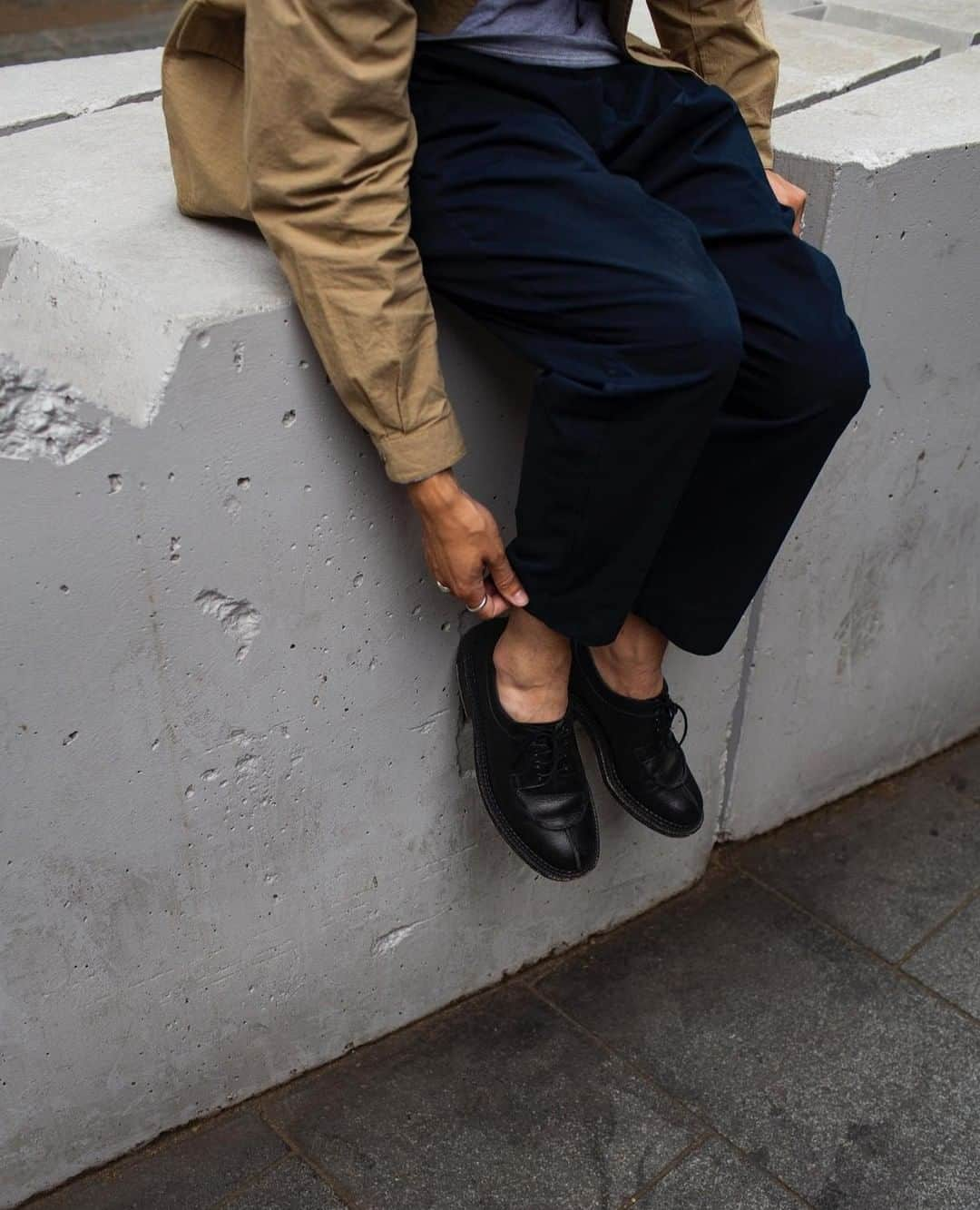 グレンソンさんのインスタグラム写真 - (グレンソンInstagram)「Percy looking perfect  thank you @jordanbunker - Triple Welts ⁠ ⁠ -⁠ ⁠ ⁠ ⁠ #grenson #menswear #grensonshoes #grensonbrogues #mensfashion #mensstyle #thegoodshoe #triplewelts #madeinengland #MIE #peopleingrenson」9月2日 14時40分 - grensonshoes