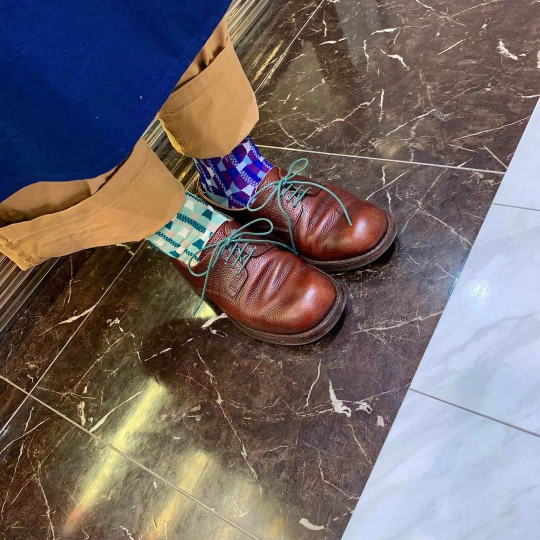 m.mowbrayさんのインスタグラム写真 - (m.mowbrayInstagram)「色使いのこだわり◎  #トリッカーズ #trickers #quilpbytrickers #quilp #カラー紐 #茶靴 #シボ革 #ボリューム感 #靴下 #ソックス  #mowbray#mmowbray#mowbray同盟#mowbraymania#shoecare#shoeshine#シューケア #靴磨き#osaka#lucua#lucua1100#大阪#ルクア#大阪梅田靴磨き#haveaniceshoes#あしもと倶楽部#足元倶楽部#断然革靴派 #うちの若手女子」9月2日 15時42分 - m.mowbray