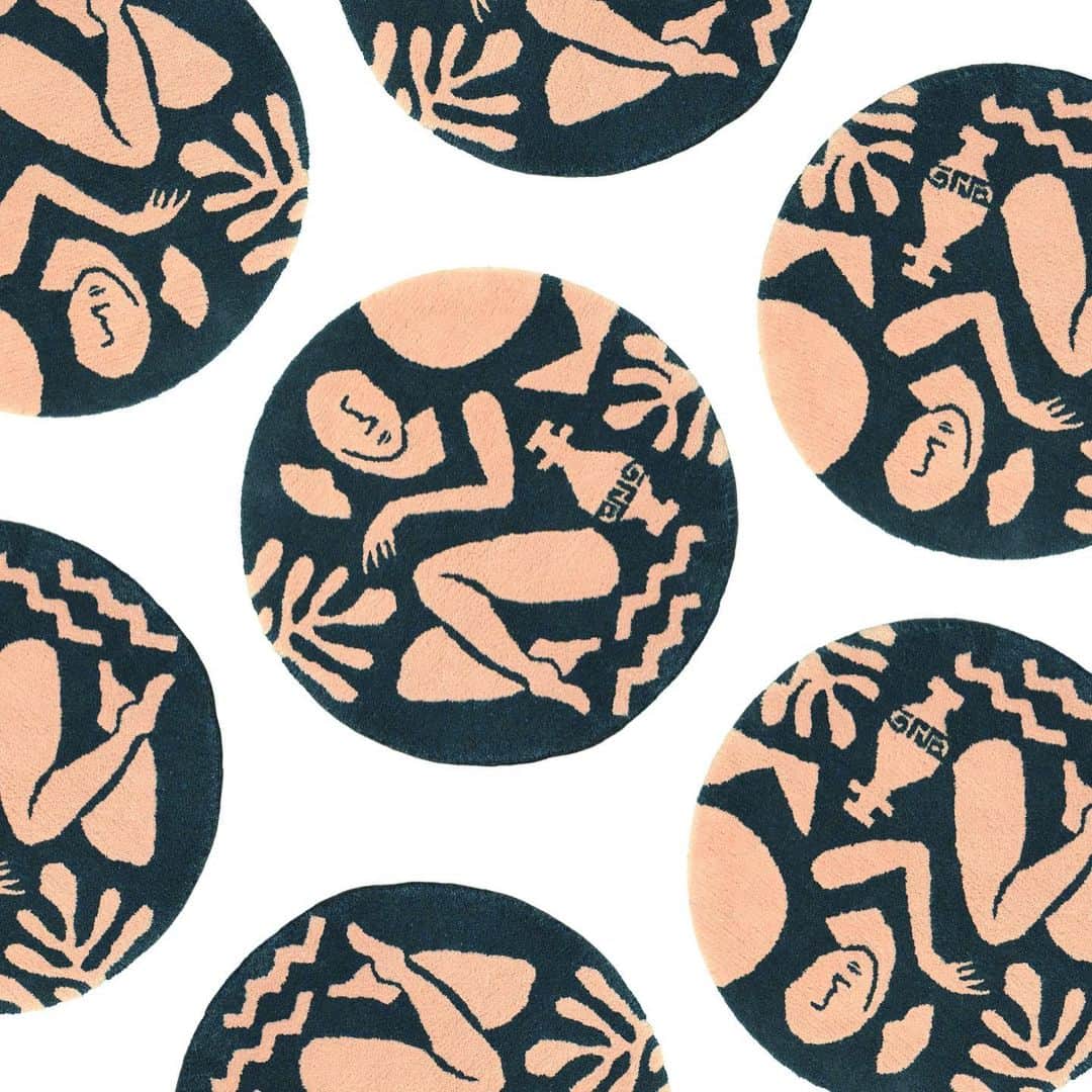 KEISUKE SYODAさんのインスタグラム写真 - (KEISUKE SYODAInstagram)「The best color combinations I think Original Greek motifs Doormat (Dusty Pink x Deep Green) . Now available on @studiotheblueboy . . #greek #greece #motif #pottery #ceramics #rug #carpet #design #abstract #art」9月2日 16時32分 - keisukesyoda