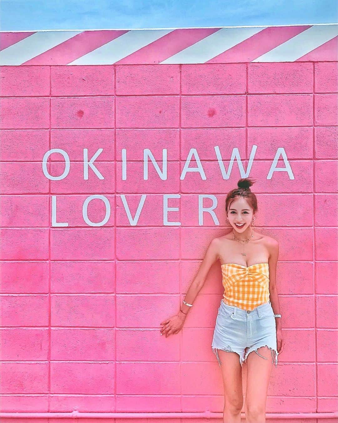 リタ（瑞塔兒）さんのインスタグラム写真 - (リタ（瑞塔兒）Instagram)「每天心情都是粉粉的👙 Okinawa Lover🌸🌸🌸 #taipei#taiwan#taiwanese#taiwanesegirl#relax#ritakao#love#enjoy#smile#china#sunshine#summer#selfie#afternoontea#afternoon#hot#summer#vacation#goodmood#new#beauty#travel#travelblogger#okinawa#japan」9月2日 18時01分 - love_ritakao