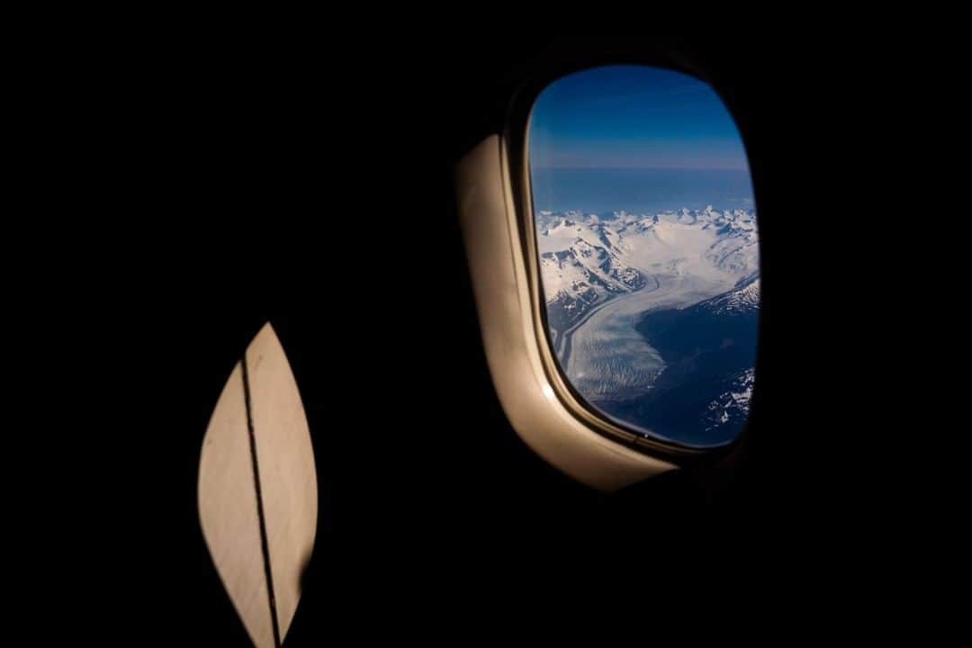 National Geographic Travelさんのインスタグラム写真 - (National Geographic TravelInstagram)「Photo by @Sofia_Jaramillo5 | A glacier seen from above while flying over the Chugach Mountains near Valdez, Alaska. The Chugach Mountains are said to contain about one-third of the present glacierized area of Alaska. More than 60 of Alaska's most accessible glaciers are all found in the Chugach. For more photos from Alaska follow @sofia_jaramillo5. #alaska #glaciers #aerialphotos #windowseat」9月3日 4時58分 - natgeotravel