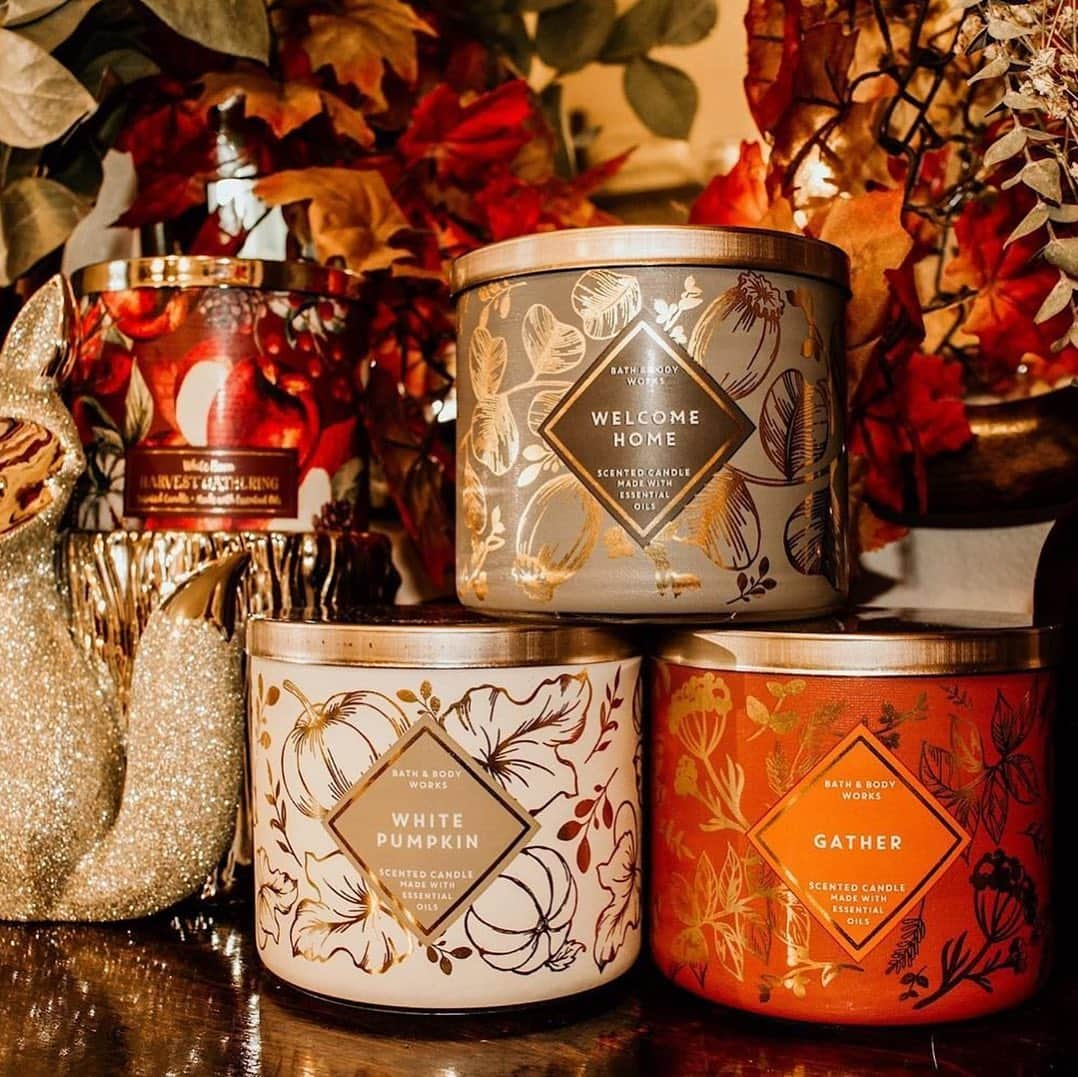 Bath & Body Worksさんのインスタグラム写真 - (Bath & Body WorksInstagram)「If you could only have 1 Fall Candle, which fragrance would you pick?! 👇」9月3日 4時02分 - bathandbodyworks