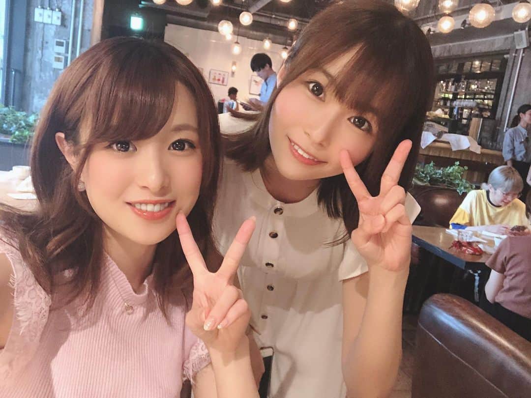 二宮ひかりさんのインスタグラム写真 - (二宮ひかりInstagram)「・ ・ ・ 実は今日、あ、昨日か！ 河合あすなさんとご飯いきました♡ ・ しゅきぴすぎた‪(*´꒳​`*) ・ ご飯もお買い物も楽しかったです♡ お話沢山聞いてくださって ありがとうございました(*¨*) ・ もう会いたいwww ・ ・ #av女優 #二宮ひかり  #にのひー  #アタッカーズ #アタッカーズ専属 #河合あすな  #しゅきぴ  #らぶみ  #デート」9月3日 4時27分 - hikari_ninomiya_