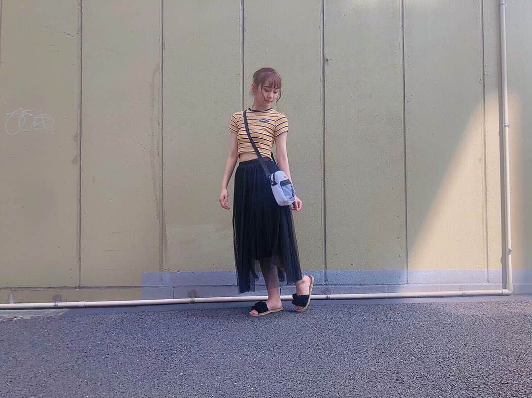 松本慈子さんのインスタグラム写真 - (松本慈子Instagram)「. Today's coordinate💛 . . #私服 #サマーニット #黄色コーデ #ロングスカート #ショルダーバッグ #イエローベース #ニット #サンダルコーデ #bershka #kangol #lowrysfarm #ootd #idol #yellow #yellow💛 #yellows #love #ootd #longskirt #instafashion」9月2日 20時03分 - chikako_1119