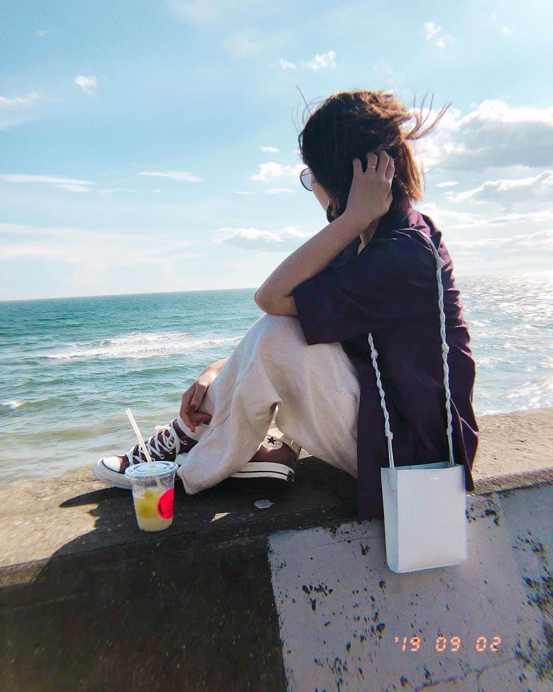 高山直子さんのインスタグラム写真 - (高山直子Instagram)「day off🌴 元気になる場所🐳 2枚目の後頭部どうなってんの🤣 太陽と風たっぷり浴びてきました☀️ ・ #休日の過ごし方 #海 #青空 #わたしのパワースポット」9月2日 20時15分 - nao_70koro