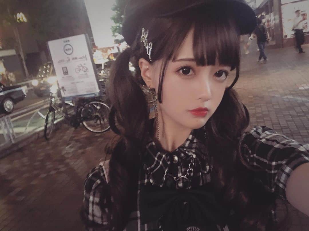 Chikako千佳子さんのインスタグラム写真 - (Chikako千佳子Instagram)「I'm here all alone.」9月2日 20時16分 - cindychikako