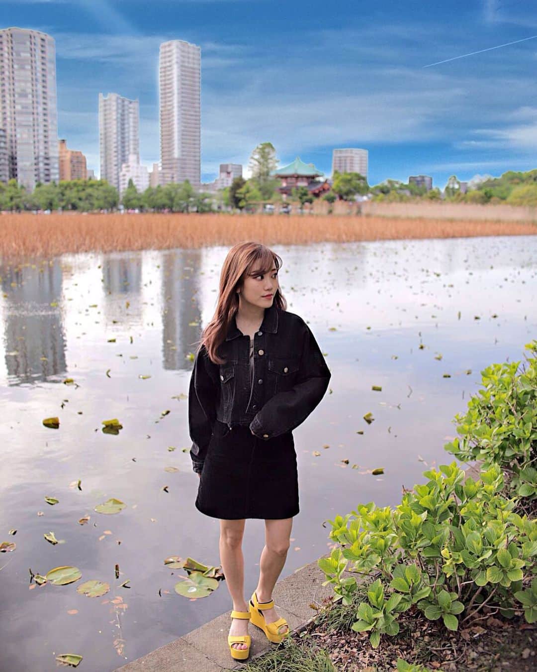 菜々香のインスタグラム：「☄️ photo by ／  @kakeru_styles  #fashion#mood#moody#ootd#instagramjapan#instagram#instagood#instafashion#singer#portrait#photography#ootdfashion#funday#ポートレート#ファッション#公園 #instananaka#nanaka#菜々香」