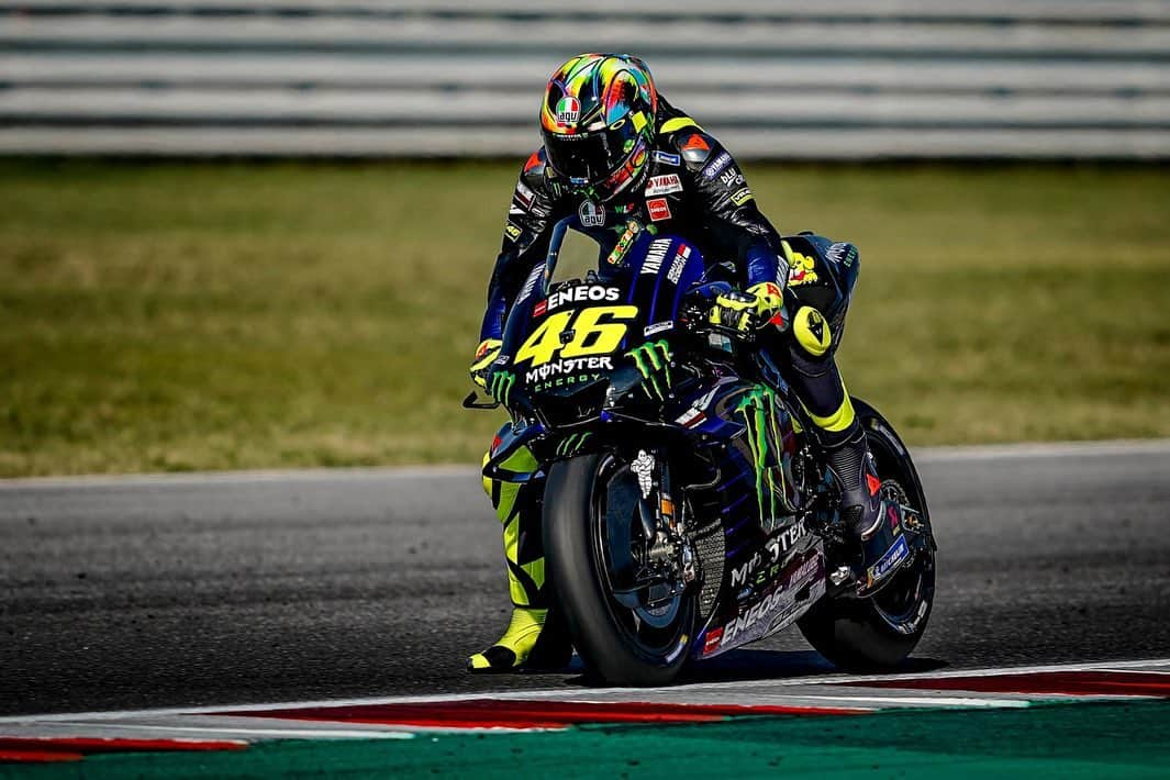 バレンティーノ・ロッシさんのインスタグラム写真 - (バレンティーノ・ロッシInstagram)「Circuito di Misano Test MotoGP giorno 2 📸 @falex79 @gigisoldano」9月2日 20時31分 - valeyellow46