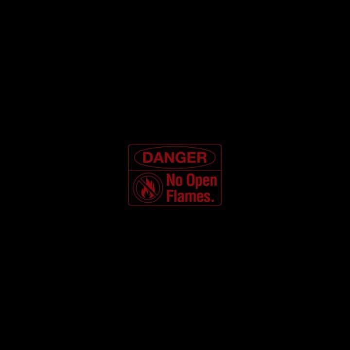 サイモンD のインスタグラム：「tomorrow #화기엄금 #NoOpenFlames #DARKR8M #AOMG」
