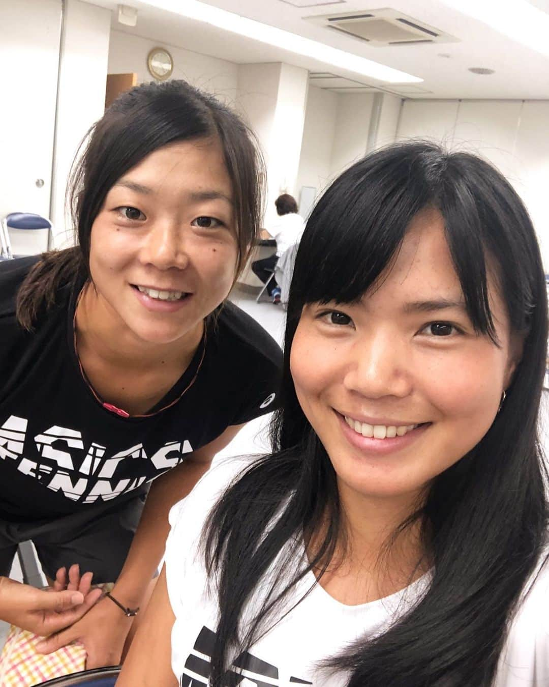 尾崎里紗さんのインスタグラム写真 - (尾崎里紗Instagram)「@kaji.haruka 😄😄 ﻿ ﻿ ﻿ #glico ﻿ #powerproduction ﻿ #head ﻿ #teamhead ﻿ #asicstennis ﻿ #teamasics ﻿ #imoveme ﻿ #onitsukatiger ﻿ #gram3 ﻿ #グラムスリー ﻿ #tbc_aesthetic ﻿ #エステ ﻿ #エステティックtbc ﻿ #尾崎里紗﻿ #risaozaki ﻿ #tennis ﻿ #tennisplayer ﻿ #テニス ﻿ #citizen ﻿ #tiffany ﻿ #fitness ﻿ #フィットネス﻿ ﻿」9月2日 21時19分 - risaozaki410