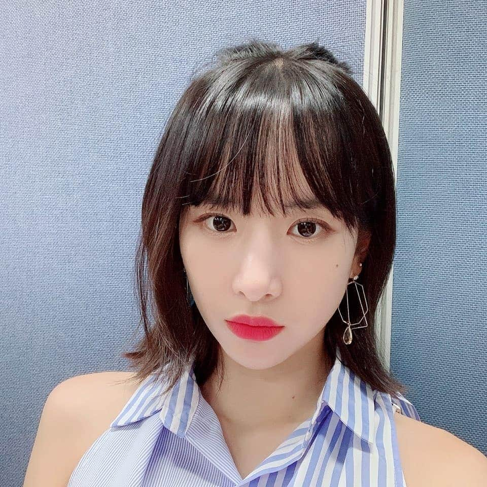 宇宙少女さんのインスタグラム写真 - (宇宙少女Instagram)「머리 드라이 필수  #우주스타그램 #우주소녀 #설아」9月2日 21時57分 - wjsn_cosmic