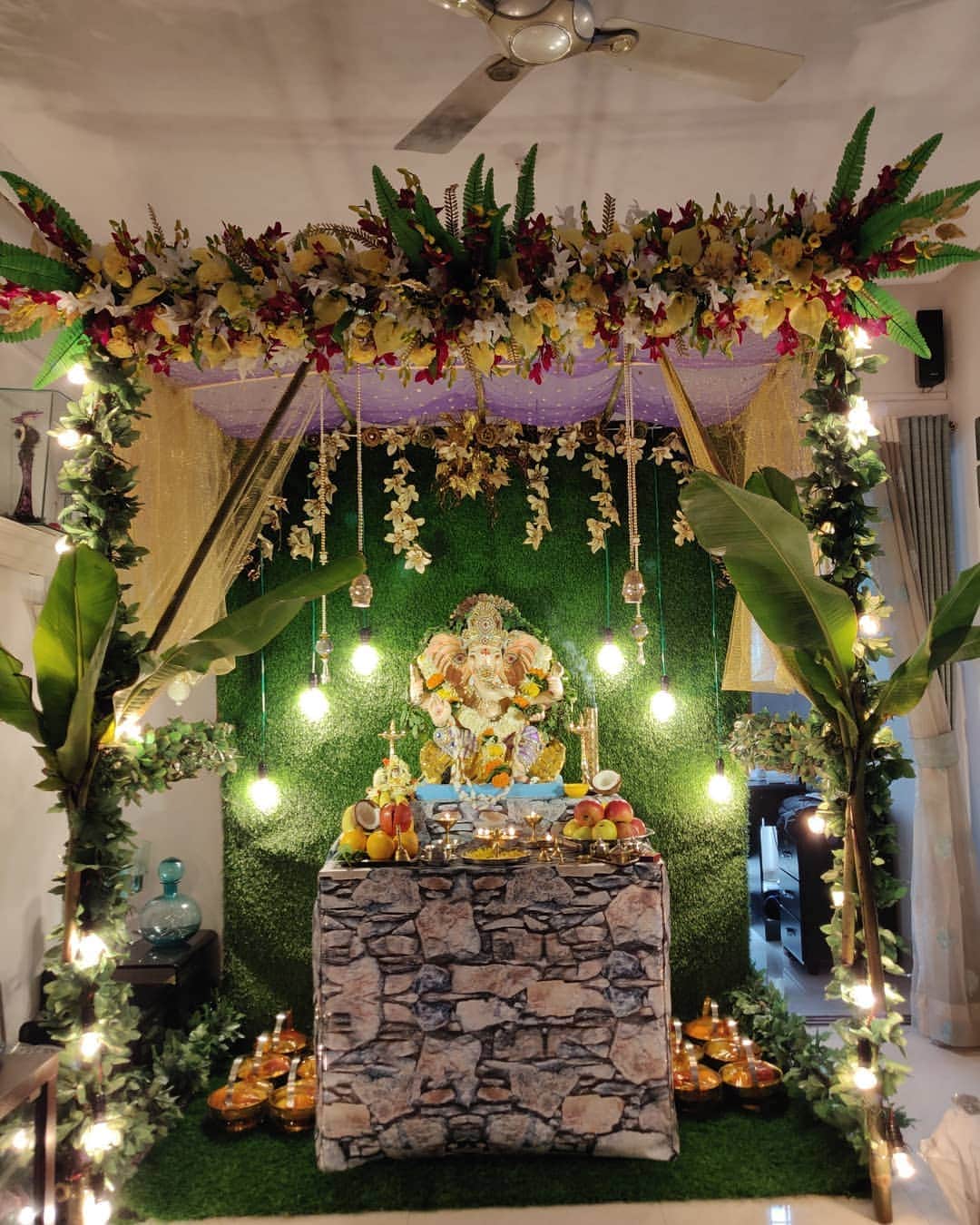 ティナ・デサイさんのインスタグラム写真 - (ティナ・デサイInstagram)「Happy Ganesha to all!!!」9月2日 22時24分 - desaitina