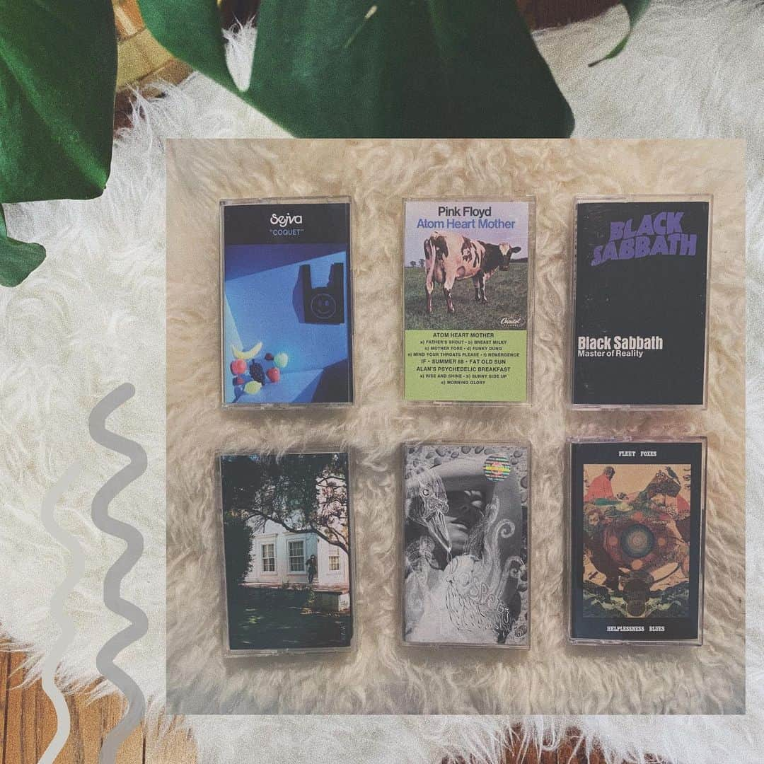 セレイナ・アンさんのインスタグラム写真 - (セレイナ・アンInstagram)「お気に入りさん #cassettes #myfavs」9月2日 22時50分 - celeinaann