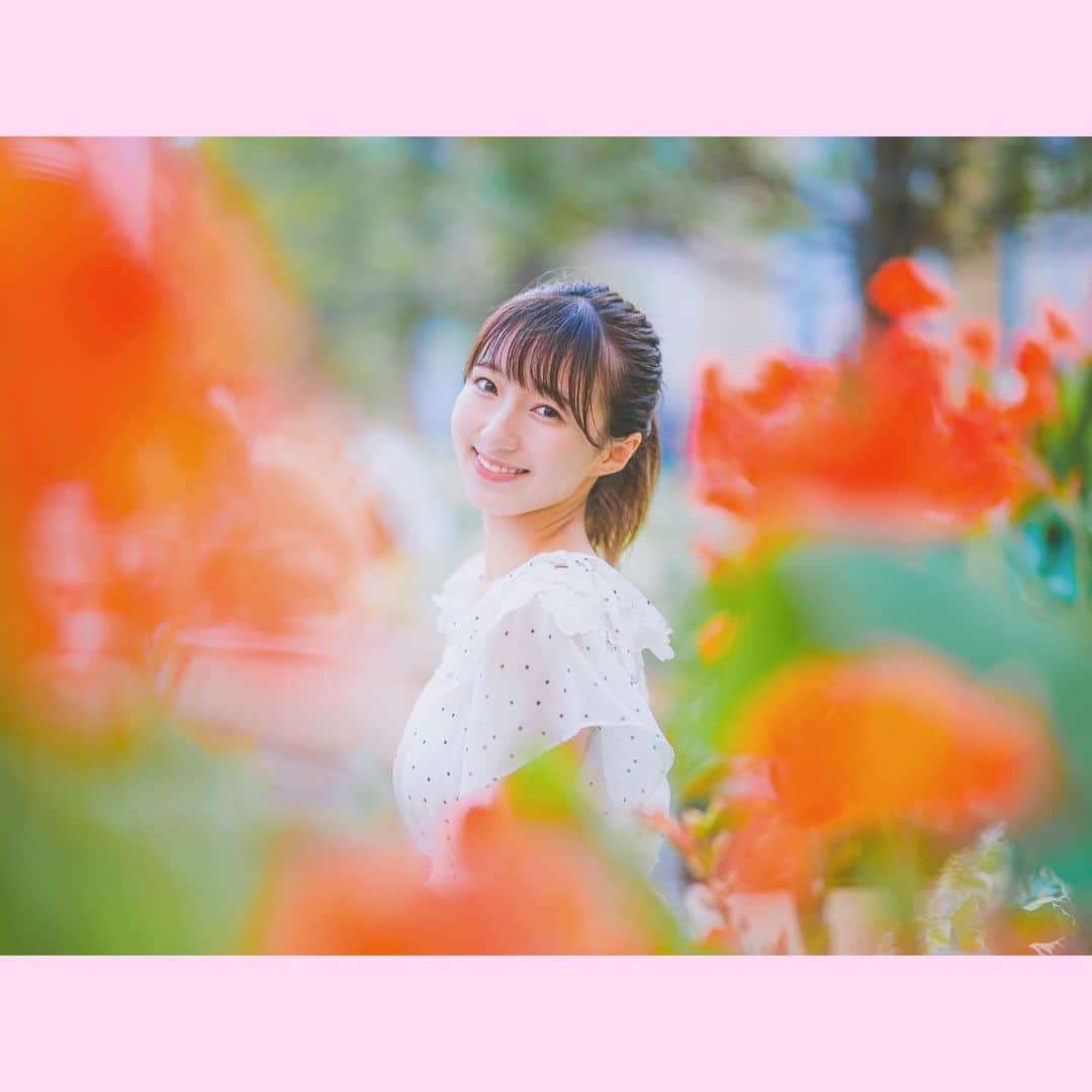 牧村一穂のインスタグラム：「9月🌺知らん間に夏終わった 、 #ミスコン#被写体になります#撮影モデル#サロンモデル#撮影#サロンモデル募集#女子大生#看護学生#likeforlikes#instagood#花#ポートレート#ポートレート部」