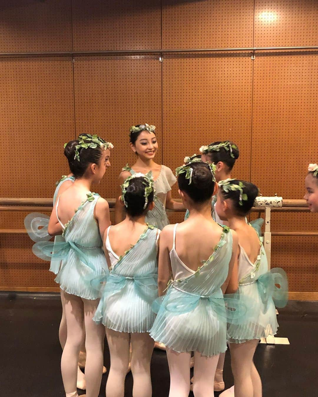 中野怜美さんのインスタグラム写真 - (中野怜美Instagram)「I was so happy to perform in Japan after 3 years. Thankful to @mitsuyokishibe and my pas de deux partner @yukinonaka0419 ﻿﻿ ﻿ 今年は3年ぶりに日本で踊らせて頂きました。育てて頂いた岸辺バレエで久しぶりに踊ることができて、幸せでした。岸辺先生を始め、岸辺バレエの皆様に感謝でいっぱいです。﻿﻿ 観にいらして下さった皆様、ありがとうございました。たくさんの方に声をかけて頂き、嬉しかったです。﻿ ﻿ 日本大好き❤️﻿﻿ ﻿﻿ #satanellapasdedeux #donquixote #cupid」9月2日 23時58分 - reminakano