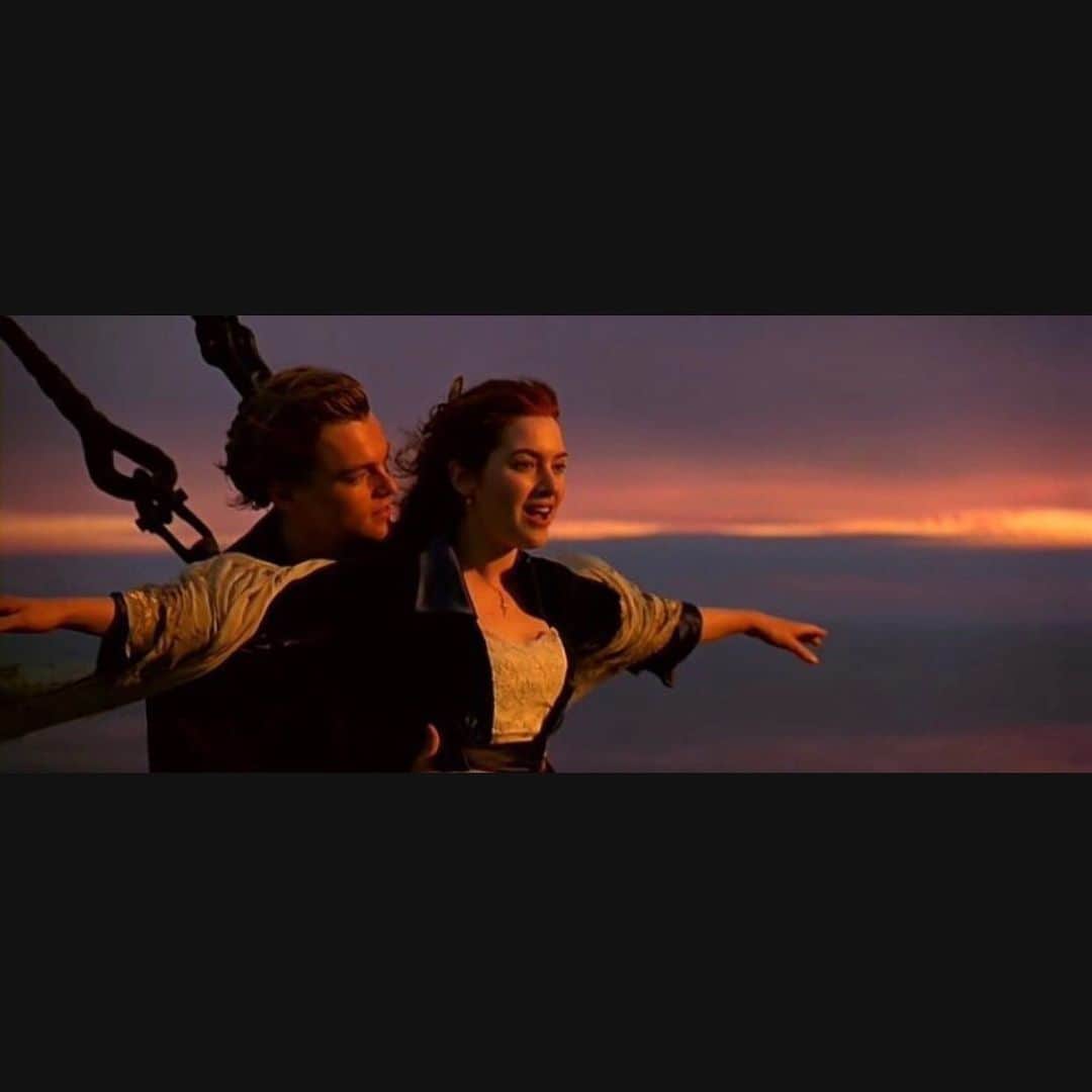 ガヨン さんのインスタグラム写真 - (ガヨン Instagram)「ᴛᴏ ᴍᴀᴋᴇ ᴇᴀᴄʜ ᴅᴀʏ ᴄᴏᴜɴᴛ ᴍᴀᴋᴇ ɪᴛ ᴄᴏᴜɴᴛ 💫 / / #🎬 #타이타닉 #Titanic #♡」9月3日 2時25分 - gy._.1202