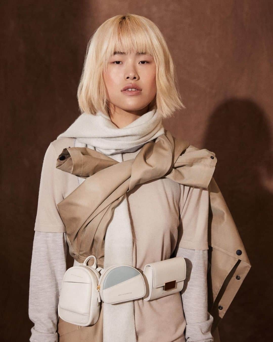 ウォントのインスタグラム：「Meet Luka: our customizable collection for you to create your own belt bag.  #wantlesessentiels #worldofWANT #linkinbio #aw19」