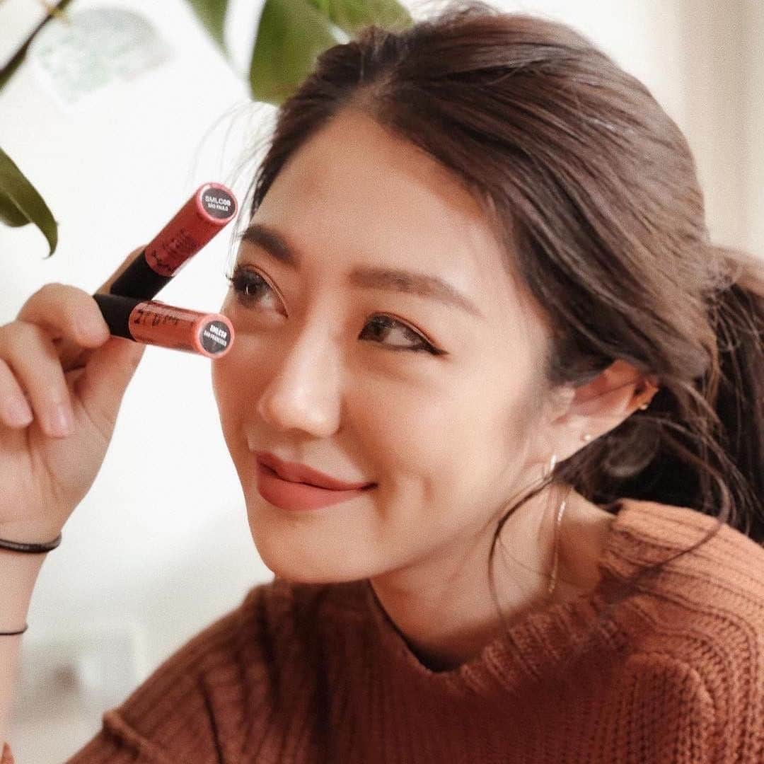 NYX Professional Makeup JPのインスタグラム：「【秋色ベルベットリップ💋】 #ソフトマットリップクリーム は軽やかリキッドでソフトマットに仕上がるよ❤️ ・ レッドのサンパウロとダークベージュのサンフランシスコの２色はこれからの季節にぴったりだね🍁 #SMLC08 #SMLC58 ・ 📷 @thefabsoul ・ #透明感メイク #リップ #ナチュラルメイク #セルカ #映えメイク #化粧下地 #新作コスメ #コスメ好き #コスメマニア #コスメフリーク #コスメ好きな人と繋がりたい #海外コスメ #メイク好き #メイクマニア #コスメ垢 #使い切りコスメ #コスメレビュー #透明感 #美活  #プチプラ #LA #プロ #cosme #makeup #makeuplove #nyxprofessionalmakeup #nyxcosmeticsjp」