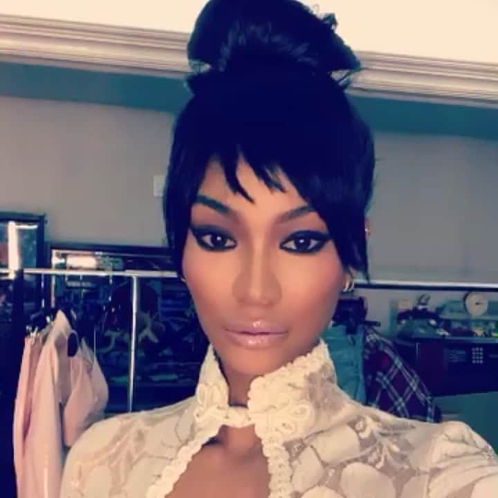 シャネル・イマンのインスタグラム：「To good not to do  #DMXChallenge」