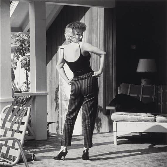 マリリン・モンローさんのインスタグラム写真 - (マリリン・モンローInstagram)「sexiest woman to ever live❣️Marilyn photographed by Gordon Parks in 1953.」9月3日 6時19分 - welovemarilyn