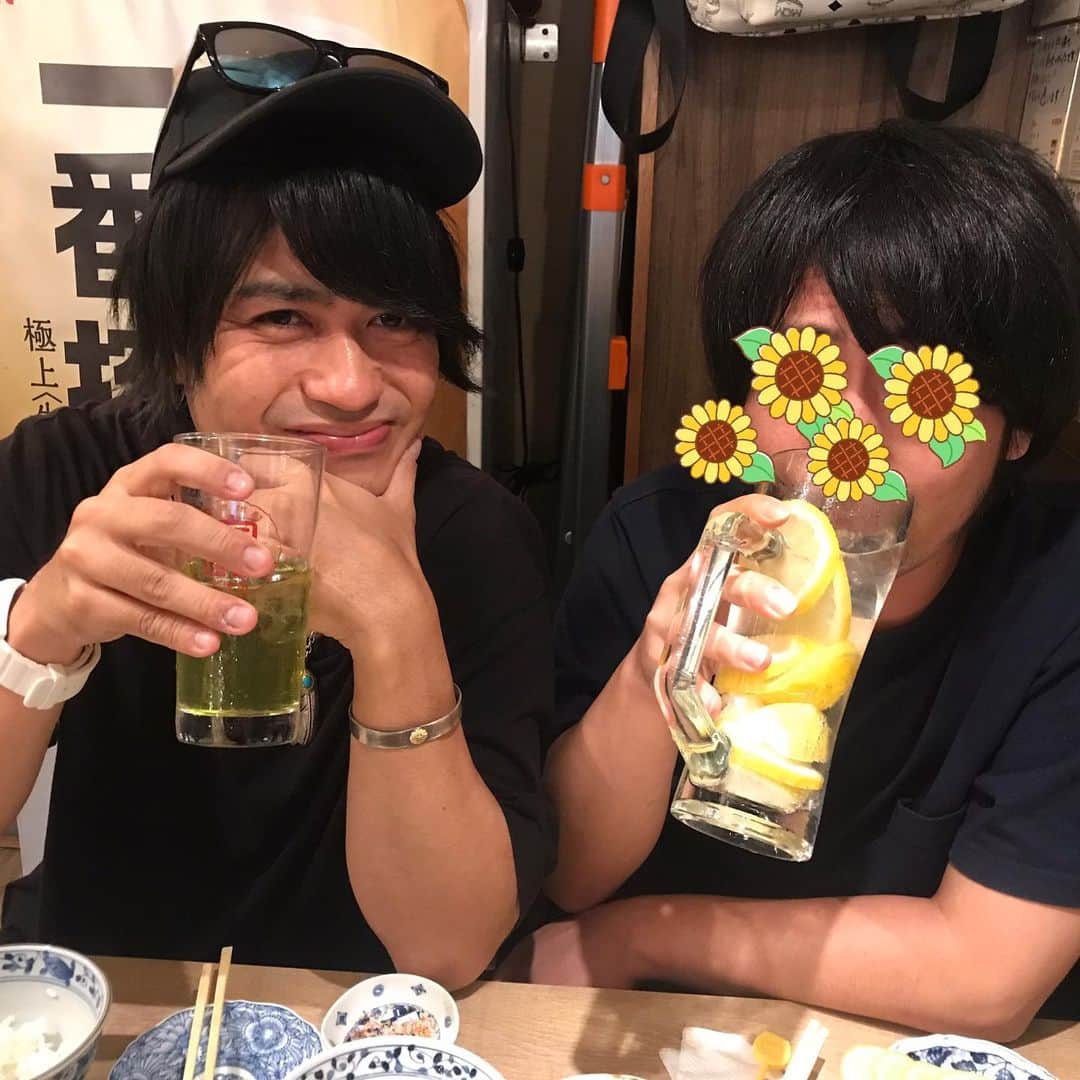 なちゅさんのインスタグラム写真 - (なちゅInstagram)「➠ｽﾜｲﾌﾟ やかまし動画 #ウチのガヤがすみません  @uchino_gaya 今夜 見てね！  なちゅとちゃらん婆 席隣かよ！爆 ウザさは多分ちょんます★！ #ウチガヤ  #ウチのガヤがすいません 2019年9月3日(火)23:59〜24:54」9月3日 9時08分 - nachudesu1223