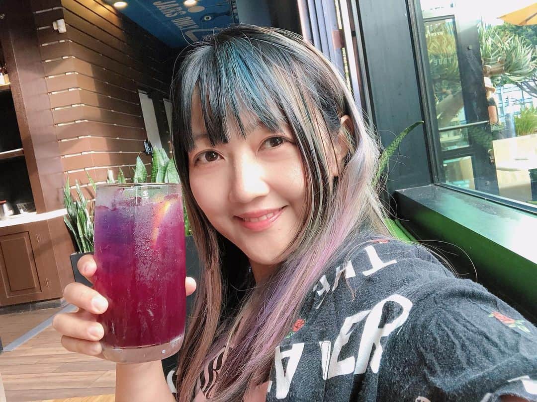 桃井はるこのインスタグラム：「Beautiful Beverage😊✨」