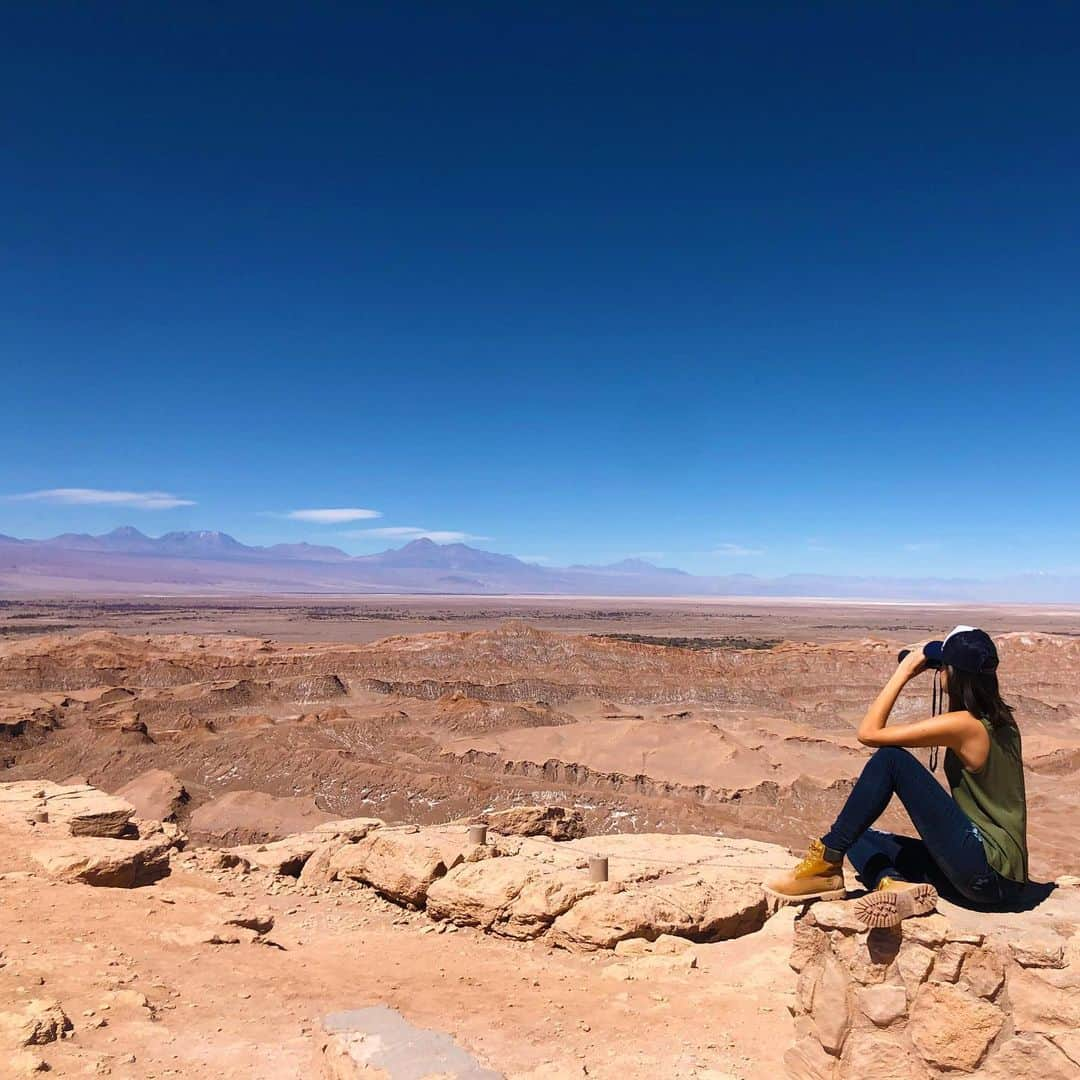 Camila Queirozさんのインスタグラム写真 - (Camila QueirozInstagram)「Conhecendo mais um paraíso ao seu lado ❤️ caminhando sempre juntos!  #behappyviagens  #visitchilebr 🇨🇱」9月3日 10時29分 - camilaqueiroz