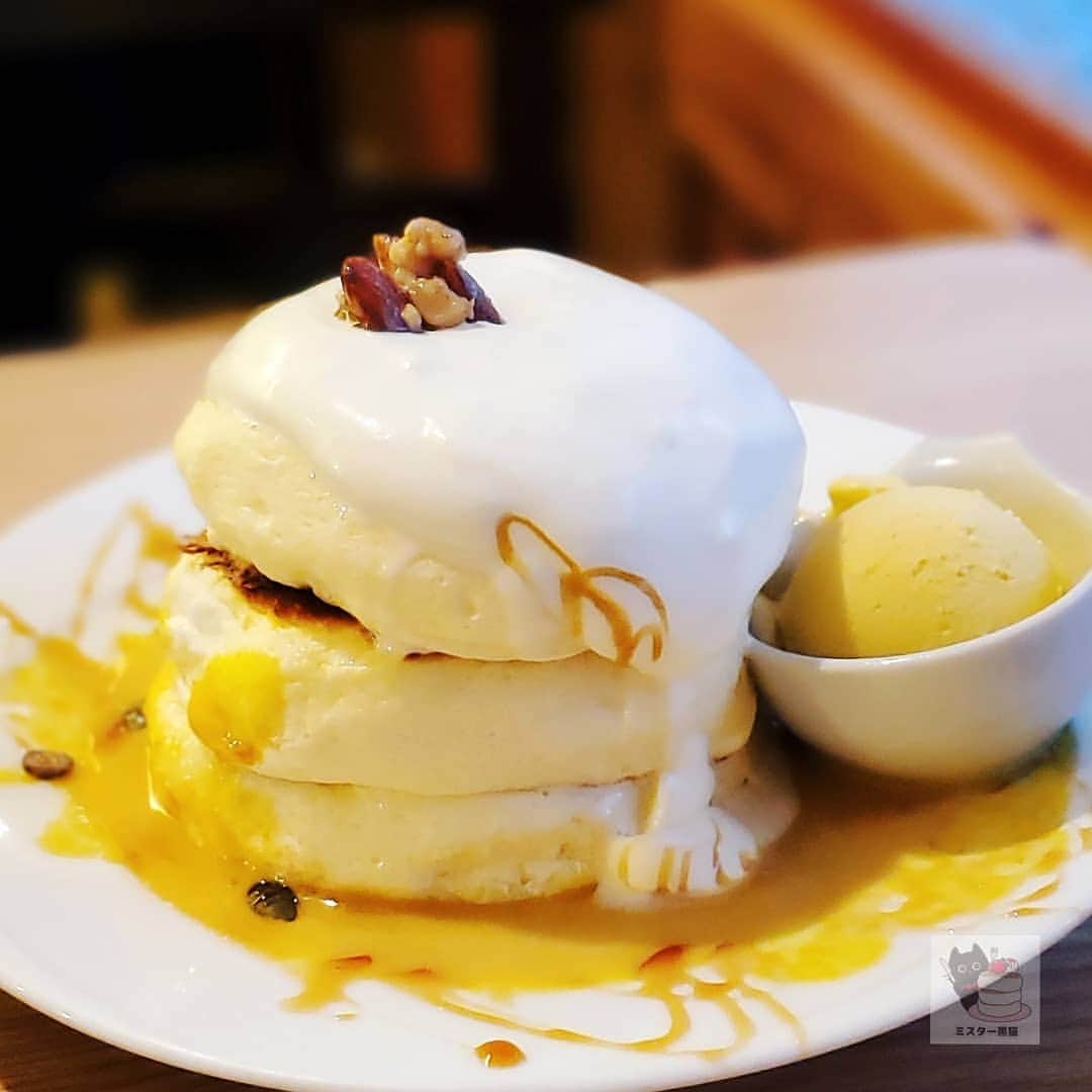 ミスター黒猫（黒猫仙人）のグルメインスタ