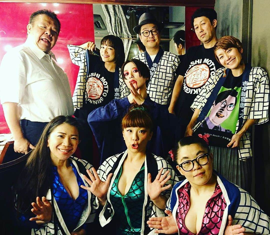 福岡晃子さんのインスタグラム写真 - (福岡晃子Instagram)「久しぶりの新喜劇ィズのワンマンライブ@京橋ベロニカ満員御礼ありがとうございました！楽しくてほんまにあっという間すぎた。たくさん笑ってくれてありがとうございました。  そしてなんと、本日初披露した新曲のMVが公開になりました。その名も 「Bicycle Beach」 https://youtu.be/nyCkw0bR5Cc  しかも吉本新喜劇ィズのチャンネルに「TATSU-G」のMVも同時にアップされています。 https://youtu.be/TO0Fp-TfGbs  是非ご覧ください٩( ᐛ )و  #吉本新喜劇ィズ #よっちり」9月3日 22時31分 - akikofukuoka_oluyo