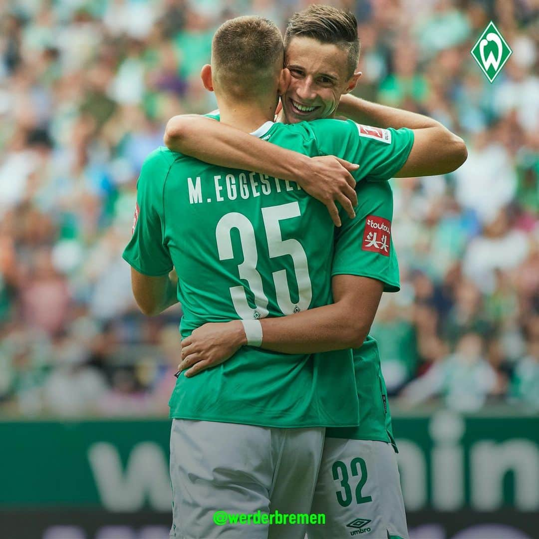 ヴェルダー・ブレーメンさんのインスタグラム写真 - (ヴェルダー・ブレーメンInstagram)「Just crew love is true love.💚 _______ #werder #bremen #svw #Team #Truppe #Jubel #bundesliga #grünundweiß #nurderSVW」9月3日 23時25分 - werderbremen