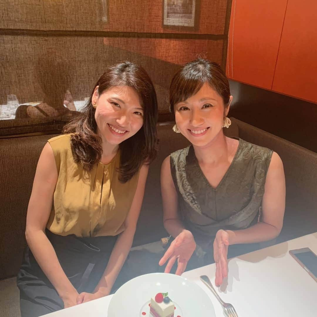 酒井千佳さんのインスタグラム写真 - (酒井千佳Instagram)「* 大学時代のお友達とランチ。 朝から集合して6時間喋りたおしたよ。  この前ごはん行ったときに クーポンがあったから奢ったら お返しにポールボキューズランチを ご馳走してくれて えびでたいを釣った感じに なってしまった。  美味しかったー。 ありがとうまりちゃん。  #frenchpave  #代官山ランチ  #ポールボキューズ  #海老鯛  #女性経営者 #frantiere #toukito #二人とも新サービスひかえてるよ #おたのしみに」9月3日 15時19分 - sakaichikaaaa