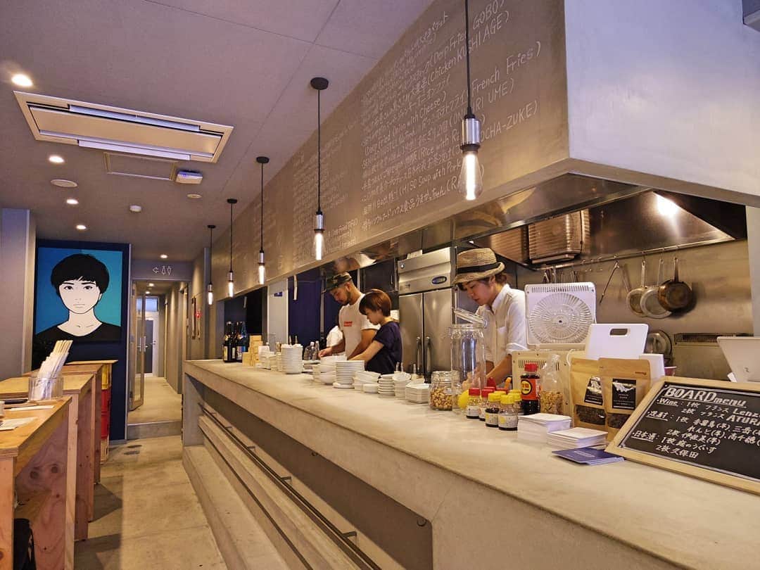 HereNowのグルメインスタ