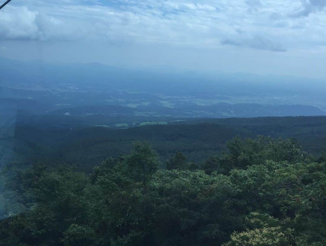 長澤青空さんのインスタグラム写真 - (長澤青空Instagram)「後輩3人連れて安達太良山登山🗻 #絶景ってほどではない #登頂  #安達太良山 #適温すぎて快適だった #道間違えたのは内緒 #登れそう岩めっちゃあった #蛇見つけた #昼飯は焼きそばとウインナーとベーコンとマシュマロ #野菜は買ったが切れなかった #一応部活 #焼きマシュマロのプロ #下界LOVE #だらしなボディ #デブ」9月3日 15時33分 - foifoi3