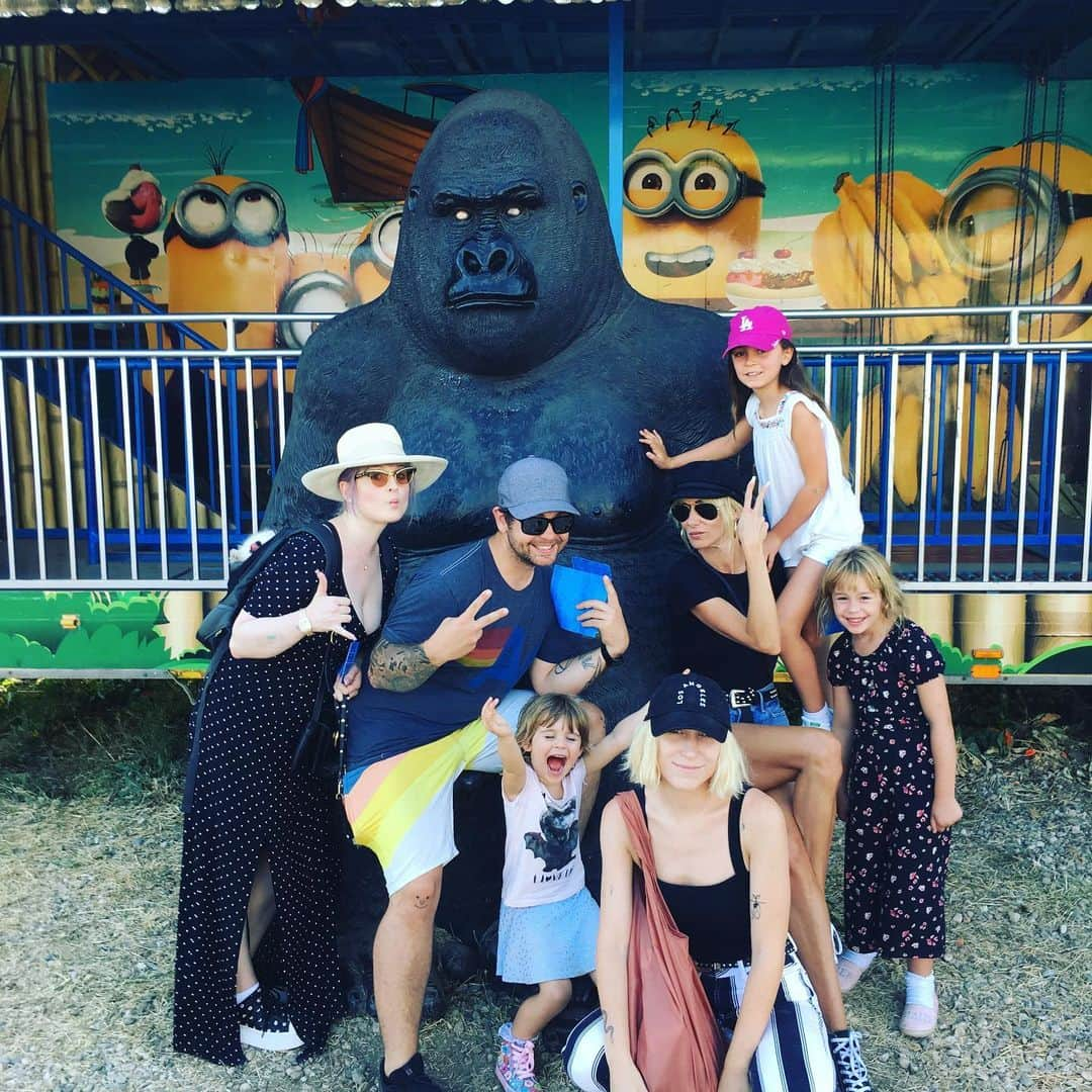 ケリー・オズボーンさんのインスタグラム写真 - (ケリー・オズボーンInstagram)「Had the best family day today!!!」9月3日 15時41分 - kellyosbourne