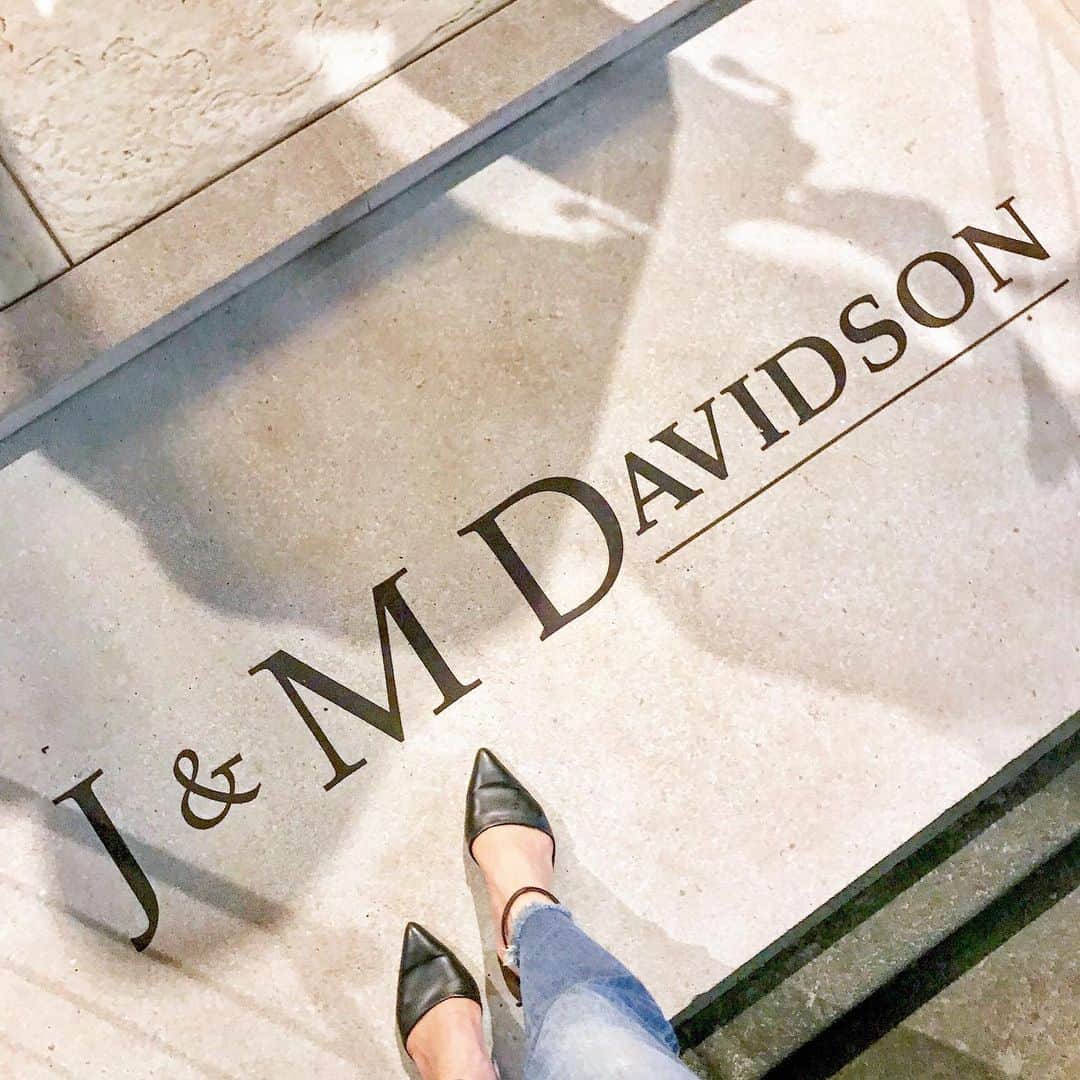 布川桃花さんのインスタグラム写真 - (布川桃花Instagram)「J&M DAVIDSON AOYAMA RENEWAL RECEPTIONPARTY👜 . ここのバッグ本当かわいくて好き❤︎ . #jandmdavidson #momoka_fashion」9月3日 16時36分 - momoka_fukawa