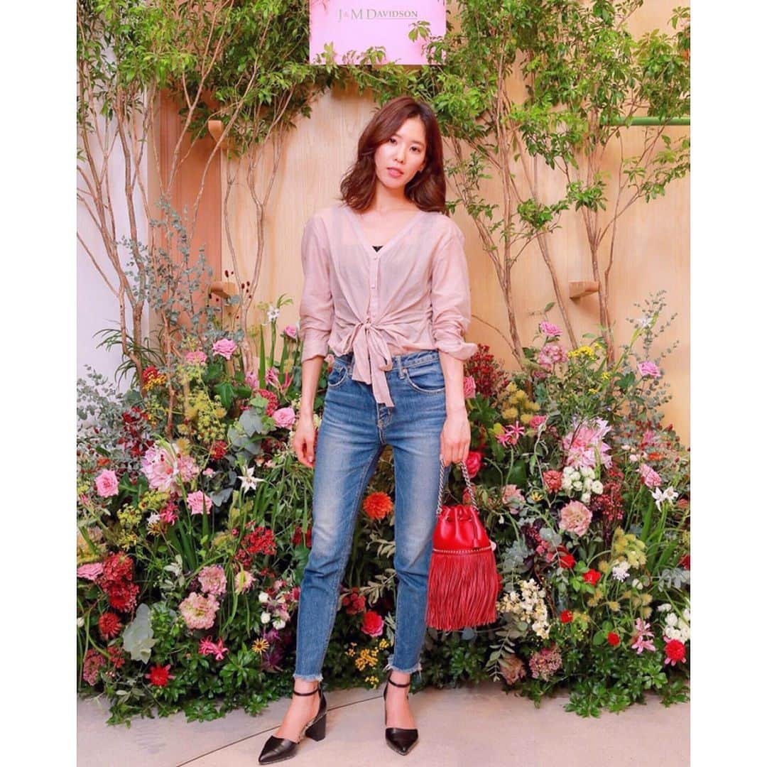 布川桃花さんのインスタグラム写真 - (布川桃花Instagram)「J&M DAVIDSON AOYAMA RENEWAL RECEPTIONPARTY👜 . ここのバッグ本当かわいくて好き❤︎ . #jandmdavidson #momoka_fashion」9月3日 16時36分 - momoka_fukawa