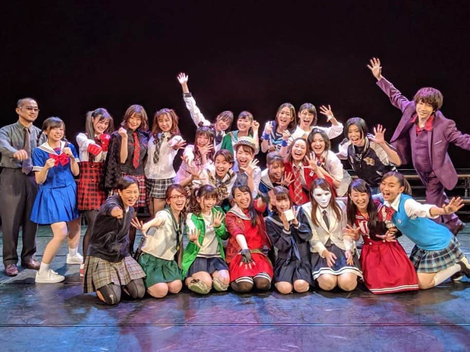 小林美季さんのインスタグラム写真 - (小林美季Instagram)「舞台 23区女子 FINAL  終演しましたー！！ たくさんの方に 足を運んで頂き 本当に嬉しかったです☀️ みんなに出会えてよかった 文ちゃんに出会えてよかった この作品に出会えてよかった  ありがとうございました*  まだ終わりじゃないです👓  #舞台 #23区女子 #actress #model #mikikobayashi  #小林美季 #文京区  #座高円寺2 #感謝 #ありがとうございました #文ちゃん #みんな大好き #thankyou #映画 も #よろしくお願いします #お芝居 #好き #ドラマ #映像 も好き」9月3日 16時34分 - miki_66v