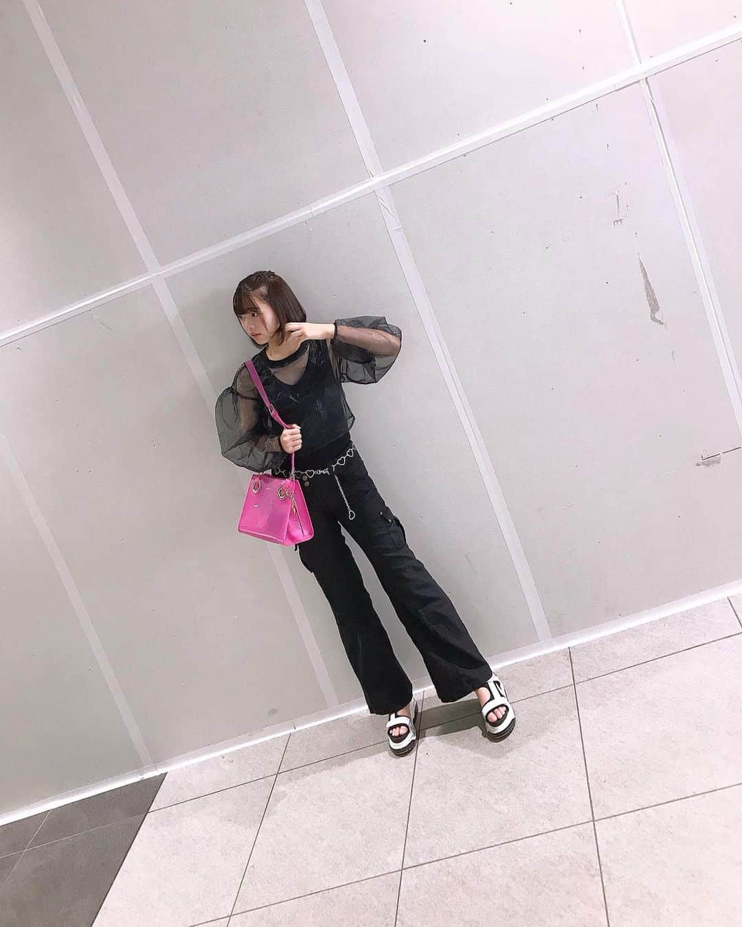 奥本陽菜さんのインスタグラム写真 - (奥本陽菜Instagram)「今日の私服…☁*° ・ ・ かわいい♡Bershkaさんの服は一目惚れして買っちゃった♡」9月3日 17時34分 - hinanohiroshima