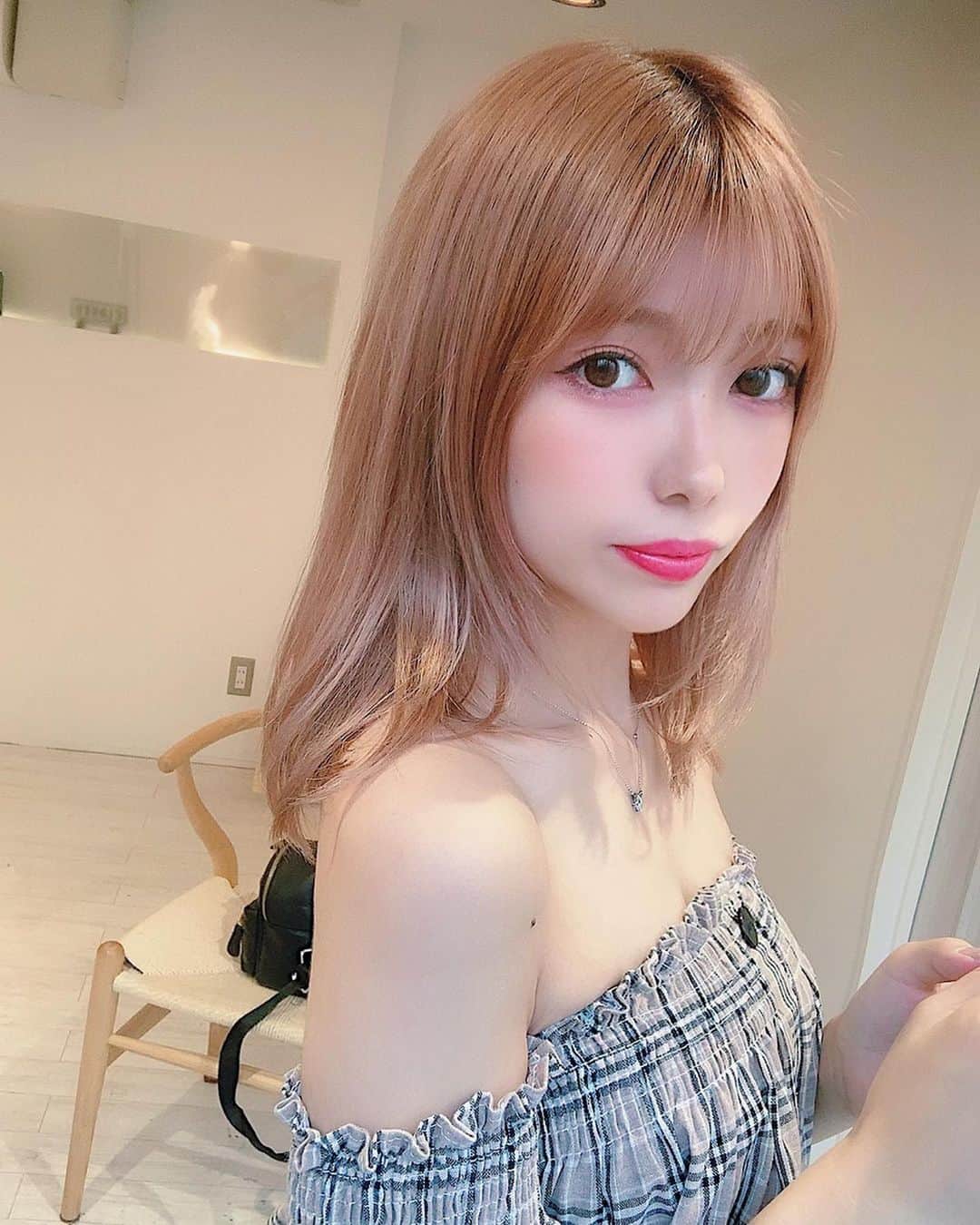 長谷川万射のインスタグラム