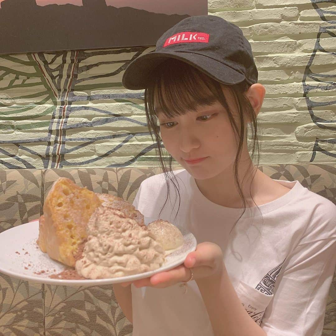 森青葉さんのインスタグラム写真 - (森青葉Instagram)「☺︎︎﻿ フレンチトースト🍳﻿ コナコーヒーなんだよ〜〜〜☕︎ ﻿ ﻿ ﻿ #ホノルルコーヒー #フレンチトースト﻿ #コナコーヒー #🍳 ﻿ #ディズニー行く前にガッツリ #糖分摂取﻿ #飲み物はさっぱりソイラテ #女子っぽい #？﻿ ﻿ #instagood #instalike #instfood #followme」9月3日 18時55分 - aoba__mori_official