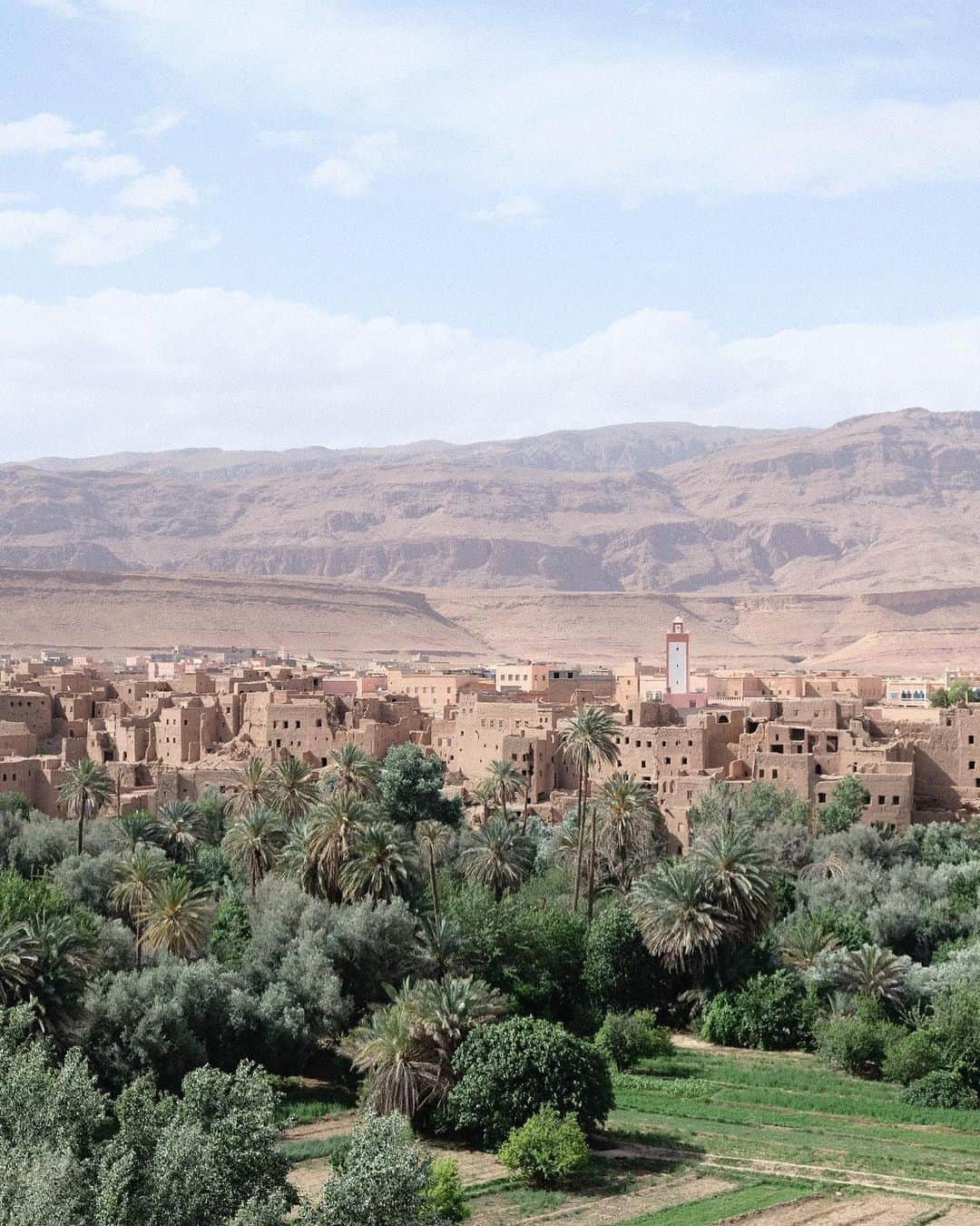 KUNIKAのインスタグラム：「🏜 #morocco」