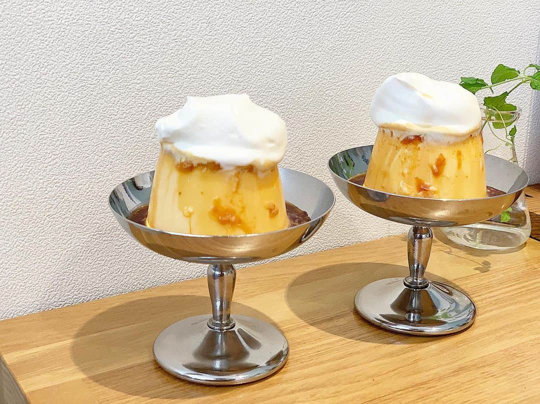 尾崎ななみさんのインスタグラム写真 - (尾崎ななみInstagram)「ㅤㅤㅤㅤㅤㅤㅤㅤㅤㅤㅤㅤㅤ  ㅤㅤㅤㅤㅤㅤㅤㅤㅤㅤㅤㅤㅤ  ㅤㅤㅤㅤㅤㅤㅤㅤㅤㅤㅤㅤㅤ ❁︎伊勢志摩アンバサダーが行く地元散策❁︎ ㅤㅤㅤㅤㅤㅤㅤㅤㅤㅤㅤㅤㅤ 前回の記事で紹介したマカロンのお店の同じ敷地にあるカフェでランチ。 ㅤㅤㅤㅤㅤㅤㅤㅤㅤㅤㅤ 食堂/喫茶アオイ @aoi.2018_05 ㅤㅤㅤㅤㅤㅤㅤㅤㅤㅤㅤ ㅤㅤㅤㅤㅤㅤㅤㅤㅤㅤㅤ ランチメニューは魚か肉が選べる2種類 ✧︎ ㅤㅤㅤㅤㅤㅤㅤㅤㅤㅤㅤ 器が可愛いーーෆ̈ お料理はボリュームがあり、お腹いっぱいになりました(｡･о･｡) ㅤㅤㅤㅤㅤㅤㅤㅤㅤㅤㅤㅤㅤㅤ ㅤㅤㅤㅤㅤㅤㅤㅤㅤㅤㅤㅤㅤ デザートにはプリンを♬ 固めプリンが大好物なので、注文は外せない。笑 ㅤㅤㅤㅤㅤㅤㅤㅤㅤㅤㅤㅤㅤ ㅤㅤㅤㅤㅤㅤㅤㅤㅤㅤㅤㅤㅤ ランチは予約も出来ましたよ♡ 美味しかったです‼︎ ㅤㅤㅤㅤㅤㅤㅤㅤㅤㅤㅤ  ㅤㅤㅤㅤㅤㅤㅤㅤㅤㅤㅤ ㅤㅤㅤㅤㅤㅤㅤㅤㅤㅤㅤㅤㅤ ㅤㅤㅤㅤㅤㅤㅤㅤㅤㅤㅤㅤㅤㅤㅤㅤㅤㅤㅤㅤㅤㅤㅤㅤㅤ  ㅤㅤㅤㅤㅤㅤㅤㅤㅤㅤㅤㅤㅤㅤㅤㅤㅤㅤㅤㅤㅤㅤㅤㅤ ㅤㅤㅤㅤㅤㅤㅤㅤㅤㅤㅤㅤㅤ  ㅤ  ㅤ  ㅤ ✧︎*⑅୨୧┈┈┈┈୨୧⑅* ❁︎⑅୨୧┈┈┈┈୨୧⑅✧︎*。 #三重#三重県#伊勢志摩#伊勢#伊勢市#食堂喫茶アオイ#和食#伊勢志摩アンバサダー#尾崎ななみ」9月3日 20時26分 - nanami_ozaki_73
