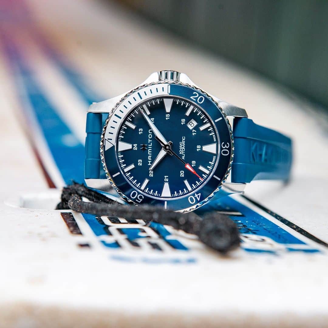 のインスタグラム：「Summer may be gone, but you can still get the look and feel. Let the new Khaki Navy Scuba take you back to days at the beach #hamiltonwatch」
