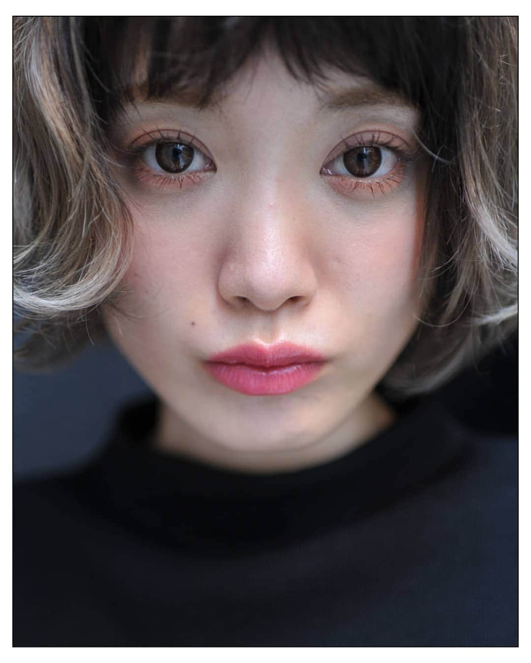 クマモトタツヤさんのインスタグラム写真 - (クマモトタツヤInstagram)「. Hair cut-color / T.KUMAMOTO (switch) Hair styling / KANAMI TAKEISHI (switch) Make up / KANAMI TAKEISHI (switch) Guest / MIKA (switch guest 6th) Photo / T.KUMAMOTO (switch)  #kumaxMIKA #クマナリ #photobykumamoto」9月3日 21時16分 - tatsuya_kumamoto