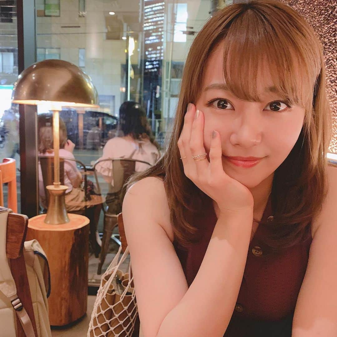 門脇佳奈子さんのインスタグラム写真 - (門脇佳奈子Instagram)「⭐️ 9月に入ったし早く涼しくならんかな🥺 * * 半袖でも暑く感じるってやばない🥺？ * * だから最近はノースリーブ着てるけどもう9月やからそろそろあかんな🥺」9月3日 21時14分 - kanakoofficial